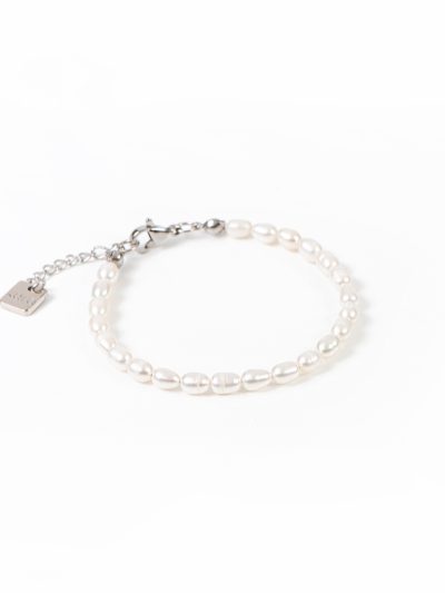 Bracelet délicat en acier inoxydable avec perles d'eau douce blanches Lovely 3 hiver 2024 Kara Bijoux